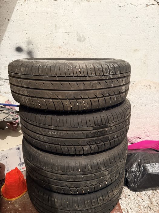 Продается диски и шина 215/65 R16
