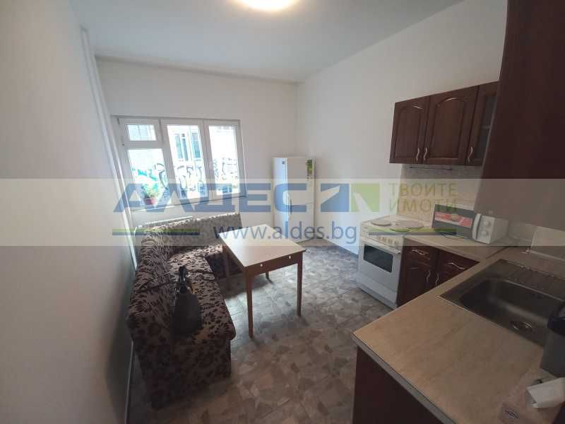 Дава се под наем Двустаен апартамент в София, Център - 66 кв.м за 518.67 € - Снимка #7