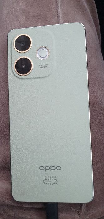 Oppo A5 Pro 5g nou  250 GB