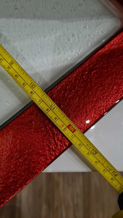 Стъклена чиния поднос