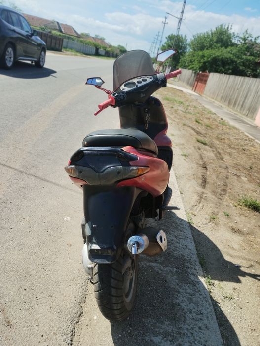 Scuter Gilera Runer