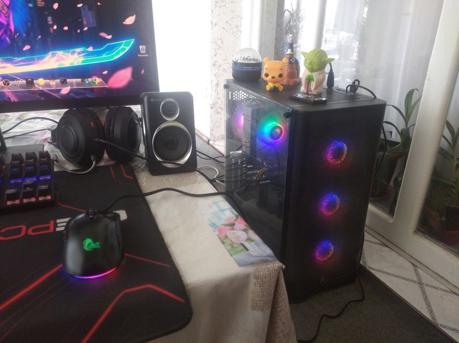 Gaming pc + Monitor 180 Hz