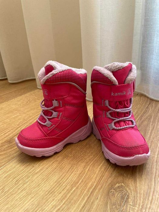 Детски ботуши с лепенки Kamik за момиче