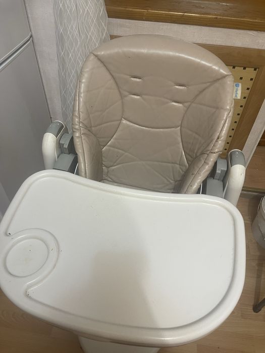 Стульчик для кормления peg perego