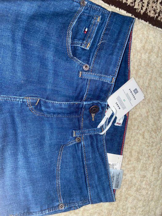 Blugi Tomy Hilfiger
