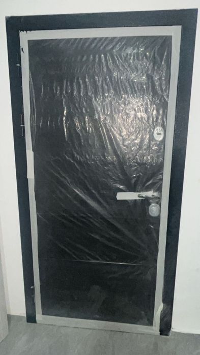 Продам дверь входная, новая на квартиру