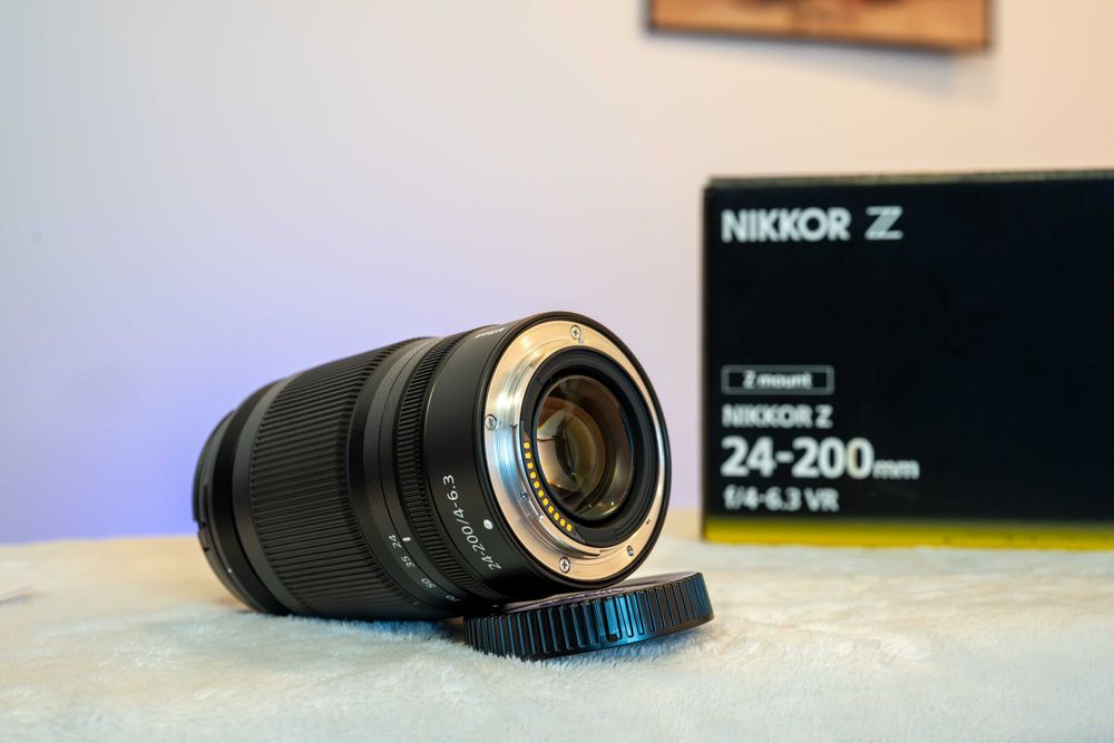 Nikon Z 24-200mm f/4-6.3 VR - Obiectiv mirrorless