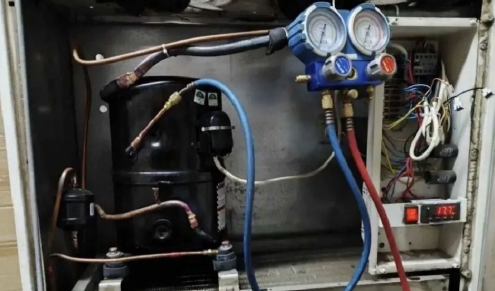 Ремонт и установка холодильников