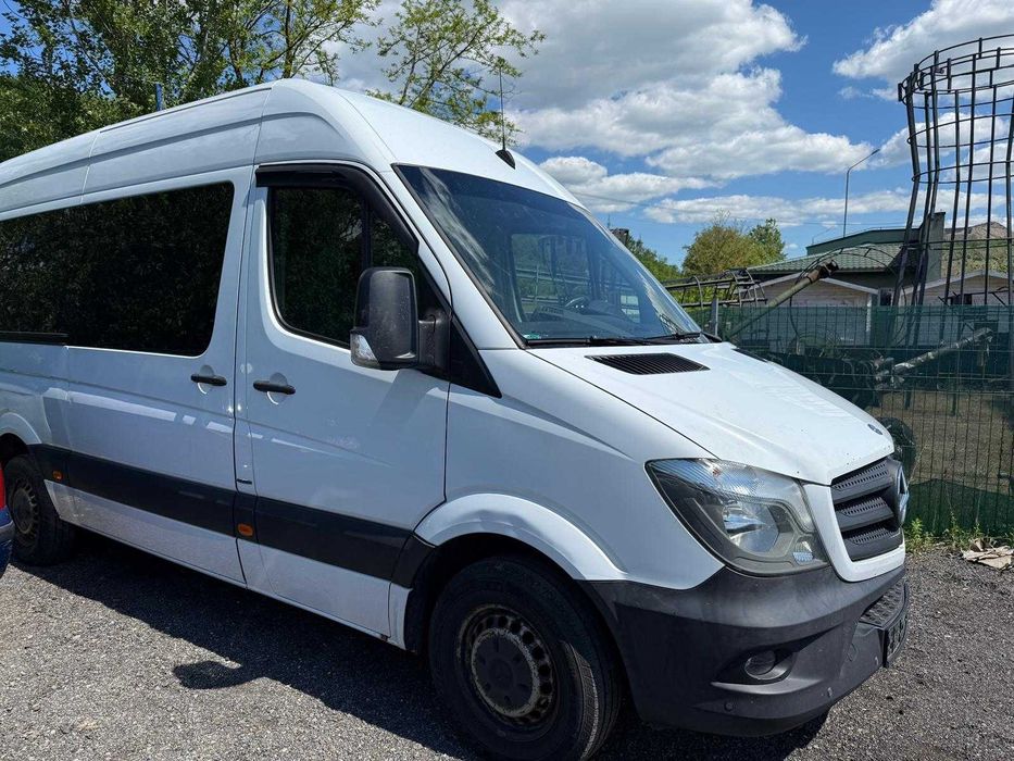 Vand Mercedes Sprinter 8+1 Locuri Motor Defect