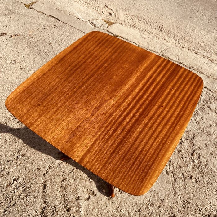 Шведска винтидж маса – mid-century, в стил Carl Malmsten