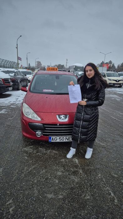 Școala de soferi in rate - 2300 Lei