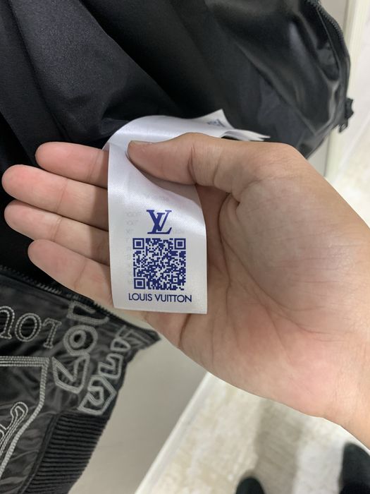 Кожанный бомпер Louis Vuitton