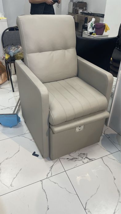 Педикюрное кресло