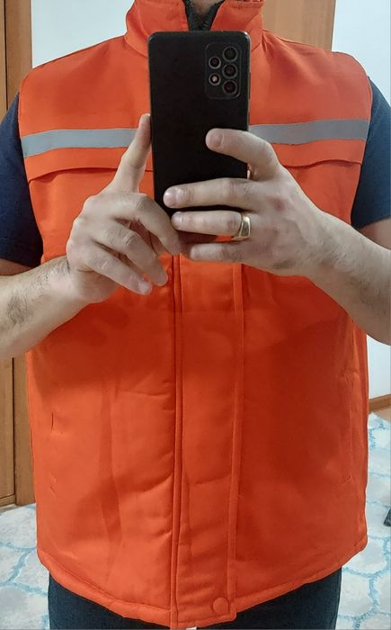 Спецодежда безрукавка мужской