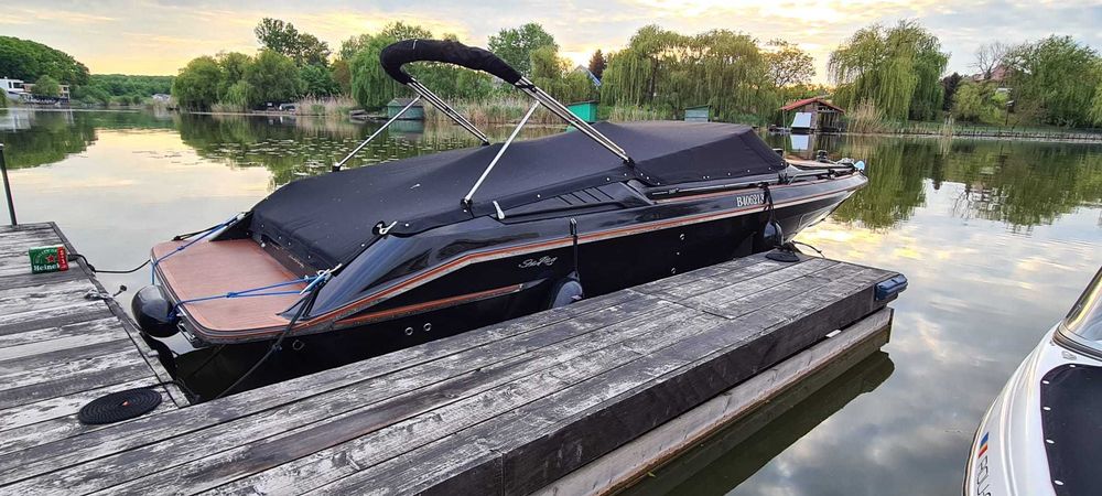 Vand Barca Sea Ray 260