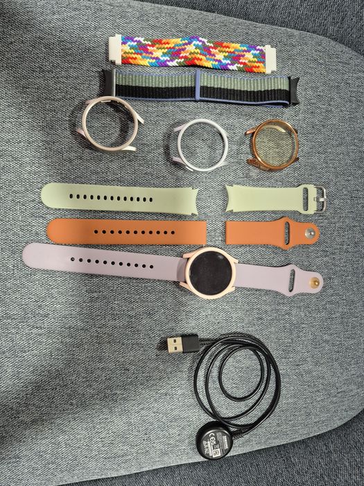 Часовник Samsung watch 4