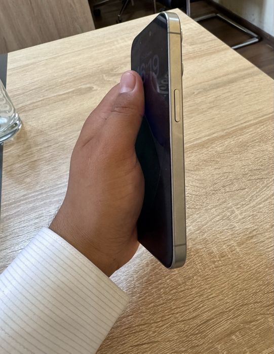 Iphone 15 pro 256