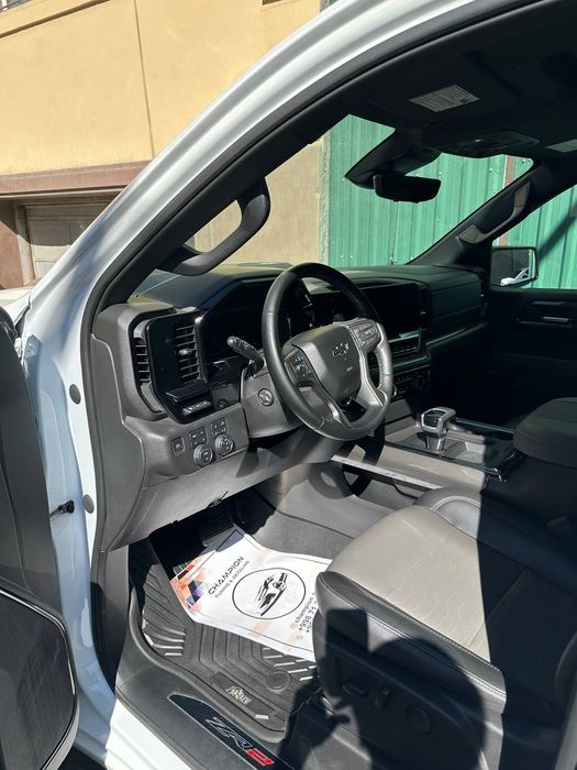 Chevrolet Silverado ZR2 BISON