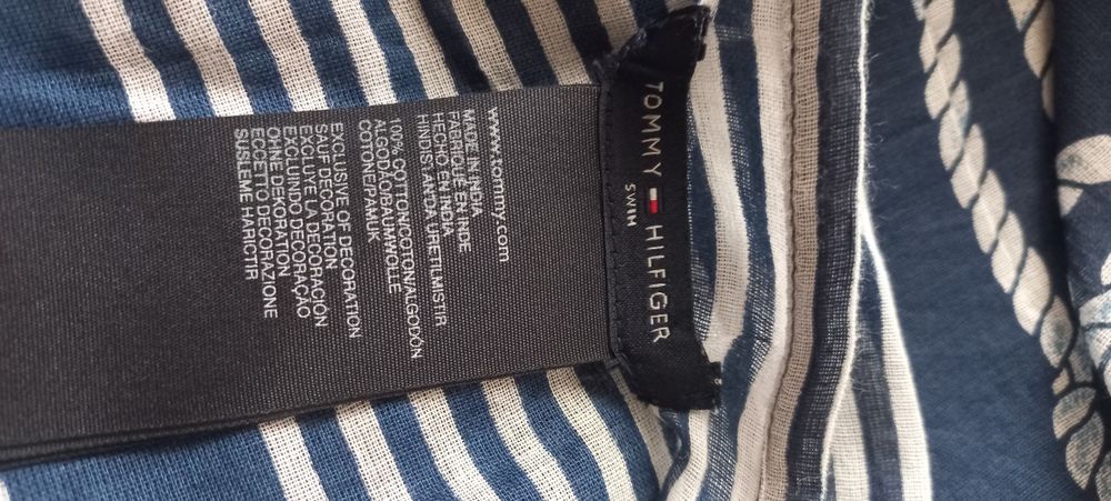 Esarfa superba mare Tommy Hilfiger