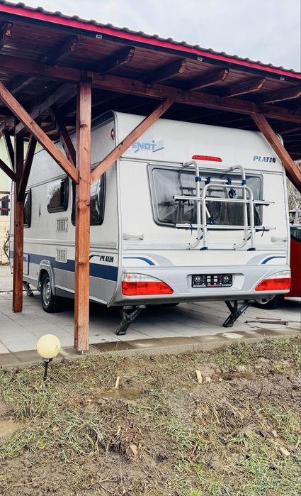 Rulotă de închiriat – Închiriere Rulotă