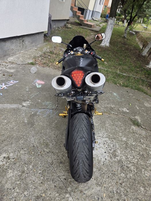 Yamaha R1 Rn12 2005