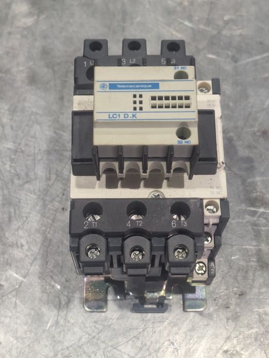 Контактор Schneider 115 A