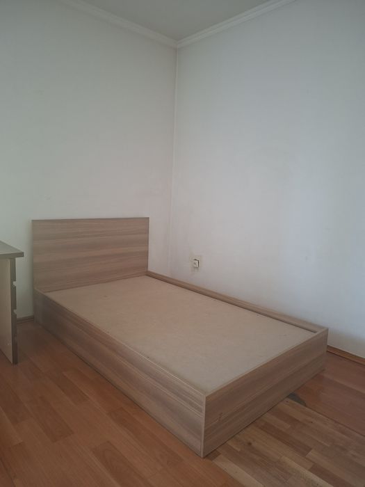 Продам кровать односпальная