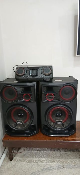 Музыкальный центр