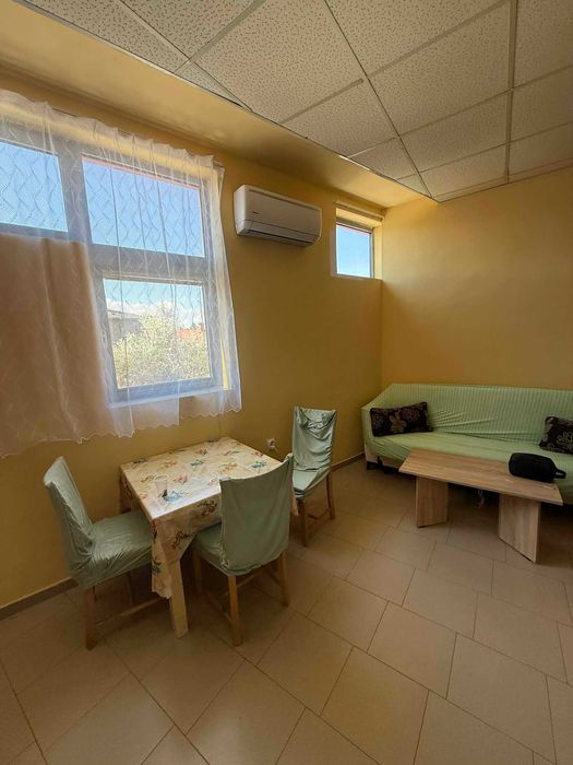 Двустаен ап. под наем в кв. Левски В