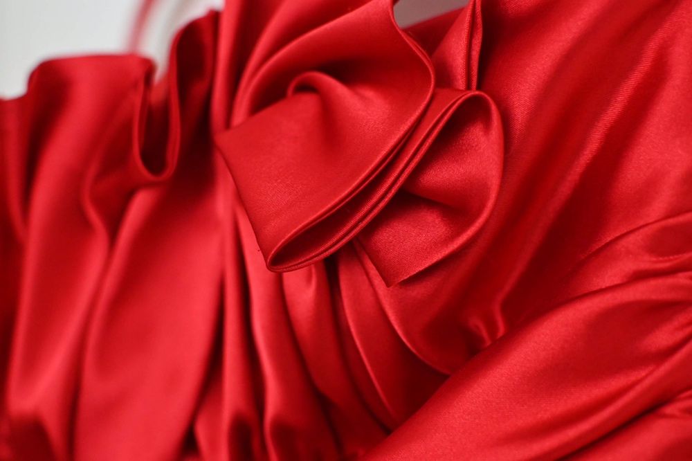 Нова официална дизайнерска бална рокля