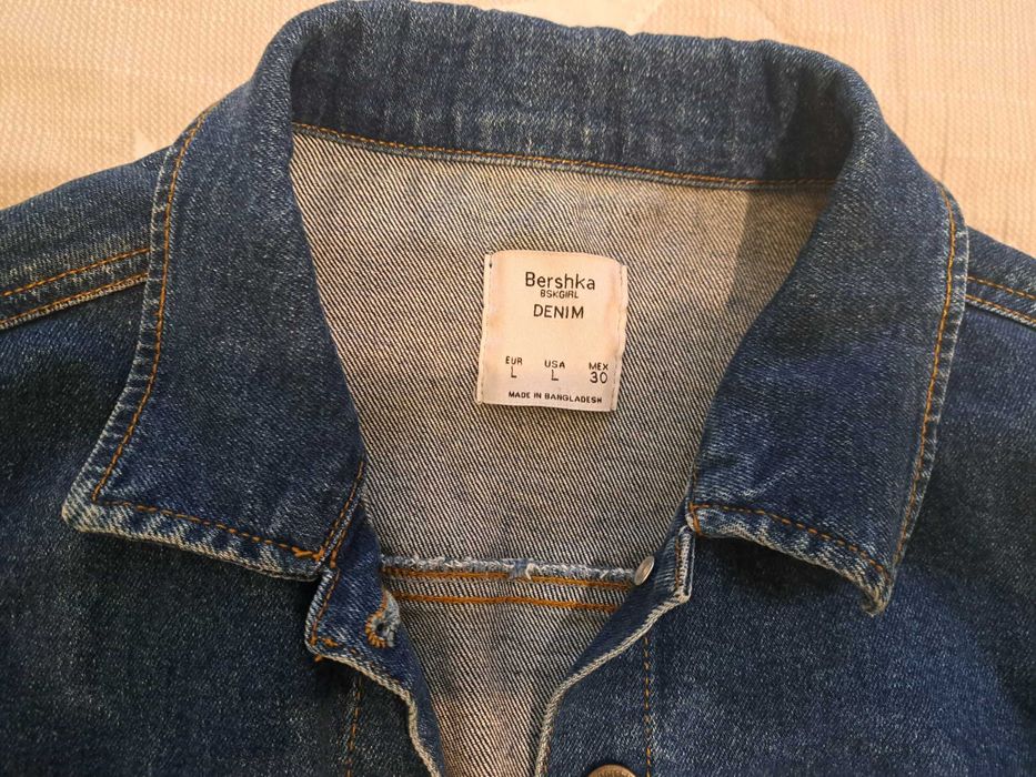 Bershka дънково дамско яке L