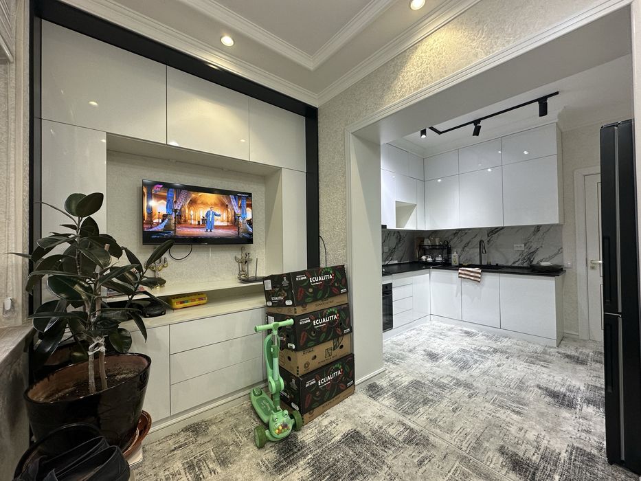 Продам 3х ком / Удовенный зал / ориентир Гринвич