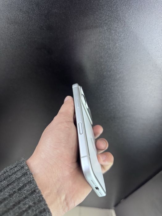Айфон 17 про 256 5G 1sim