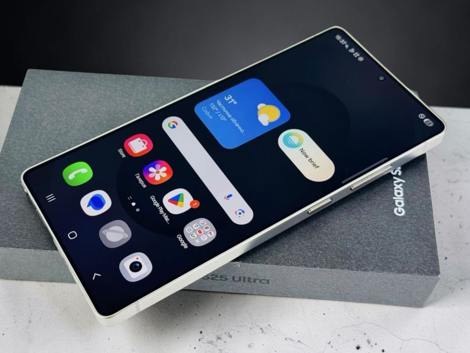 Samsung Galaxy S25 Ultra 5G 512GB 12RAM Black Titanium 100% Батерия! Гаранция!