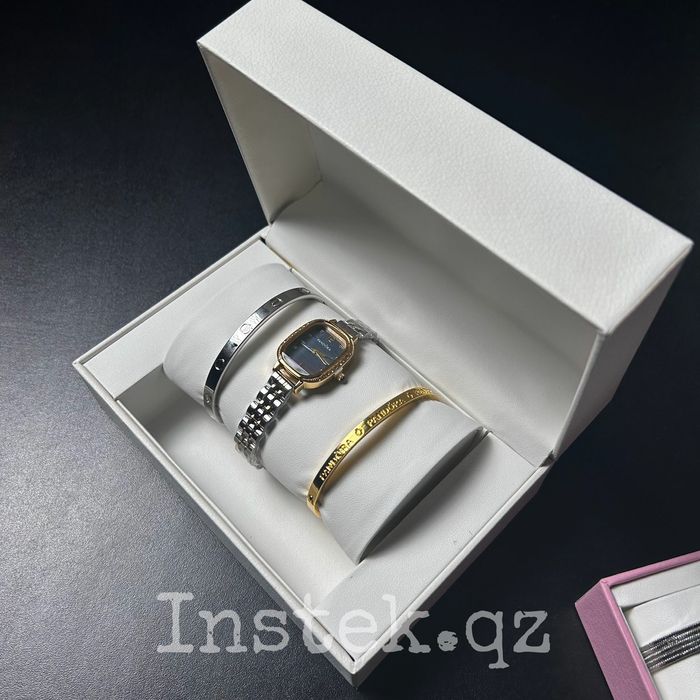 Женские часы, Подарки для девушек, Набор для девушек,Часы с браслетами