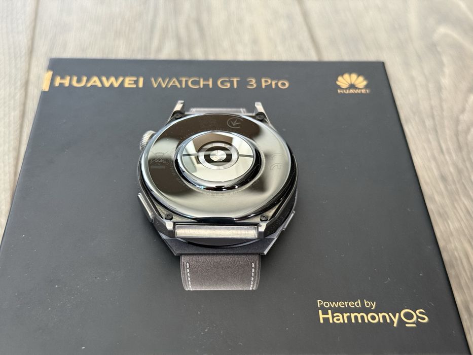 Huawei Watch GT 3 PRO, Leather Strap, Gray.