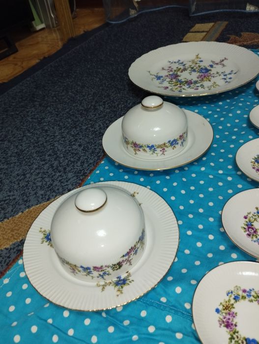 Продам посуду,чайный сервиз