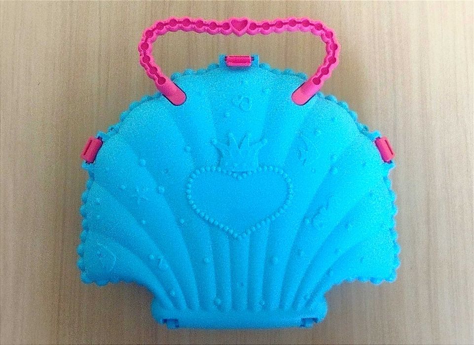 Мида-дом на малка русалка с обзавеждане - за игра