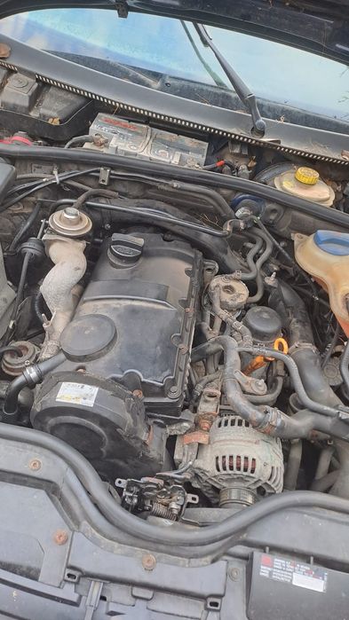 Vând sau dezmembrez passat radiat