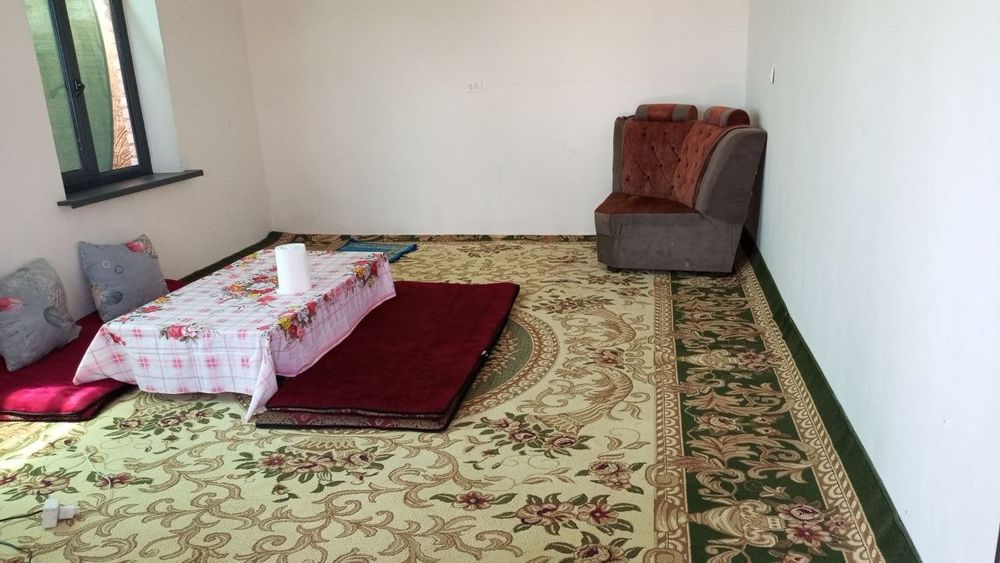 Ижарага куямиз .Кунлик ва ойликка хоналар берилади.