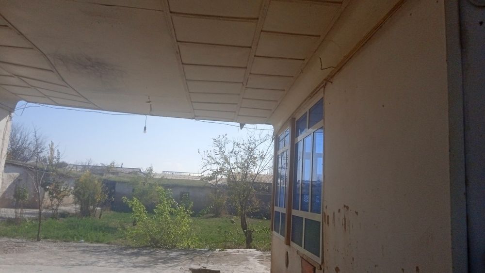 Yashash uchun ijaraga tayyor uy.