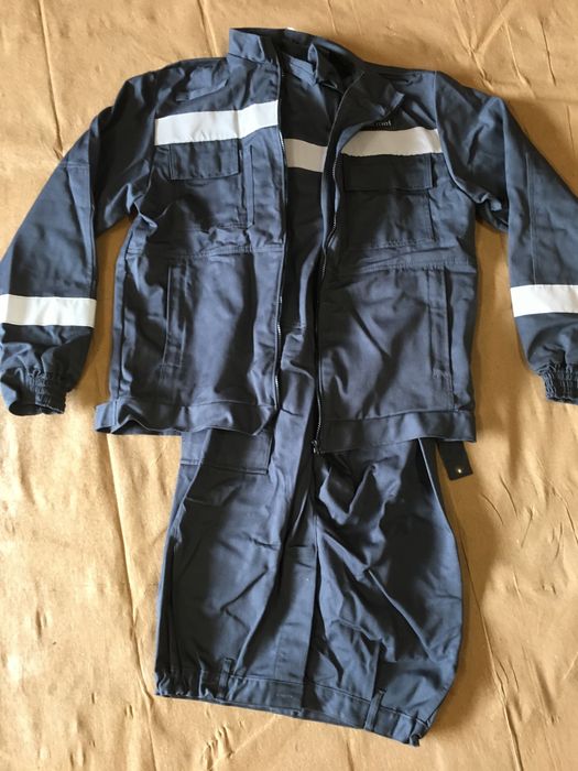 Продам спецодежду
