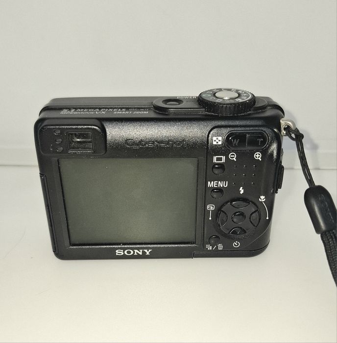 Sony Cyber-shot DSC-W12 компактен дигитален фотоапарат