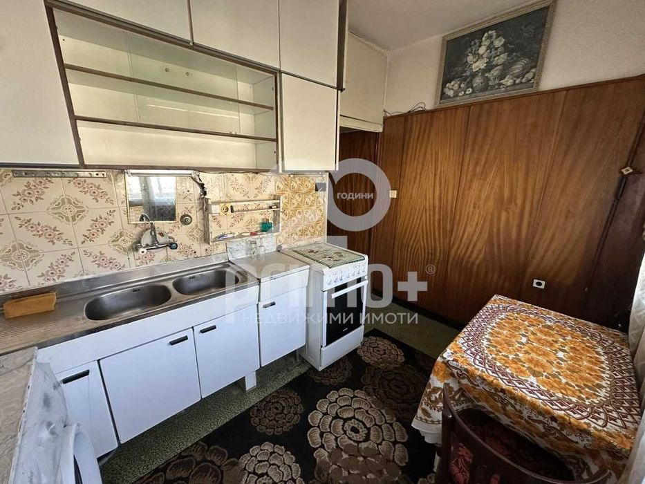 Продава се Тристаен апартамент в Велико Търново, Чолаковци - 84 кв.м за 952 €/кв.м - Снимка #2