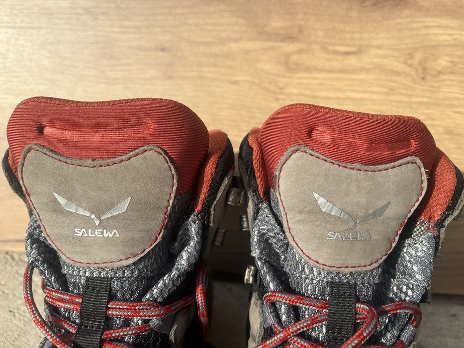 Дамски планински боти SALEWA