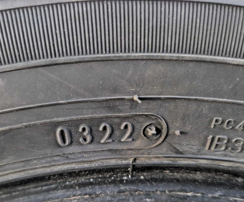 Anvelope second hand vara 195 70 15C Falken ( dot 2022 )