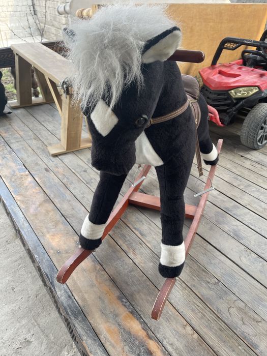 лошадь игрушка для детей