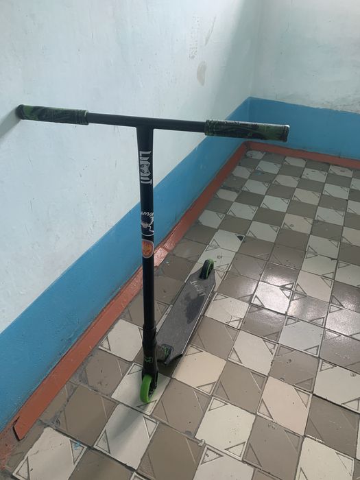 Трюковый самокат