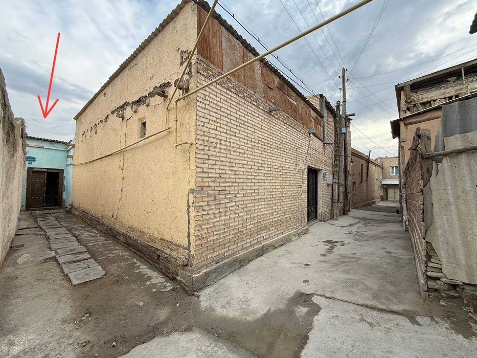SHAHAR MARKAZIDAN YASHASHGA TAYYOR 4.5sotiqli d hovli sotiladi #a829
