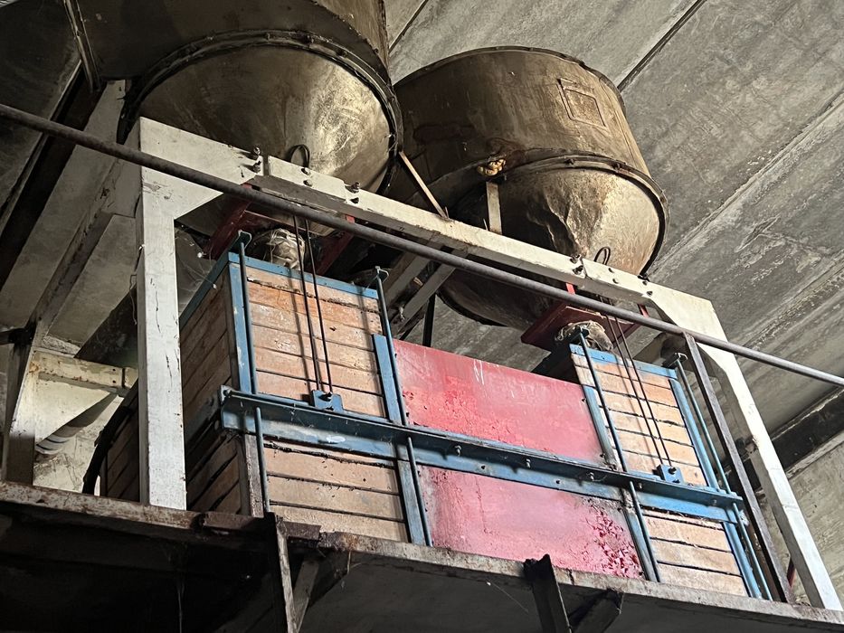 Продам мельницу. Оборобудование